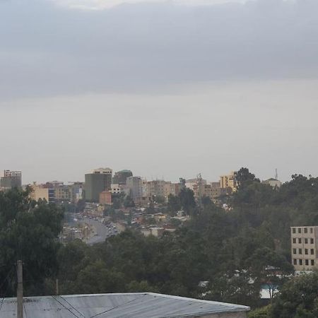 Cozy 1-Bedroom Luxury Apartment Addis Abeba Eksteriør bilde