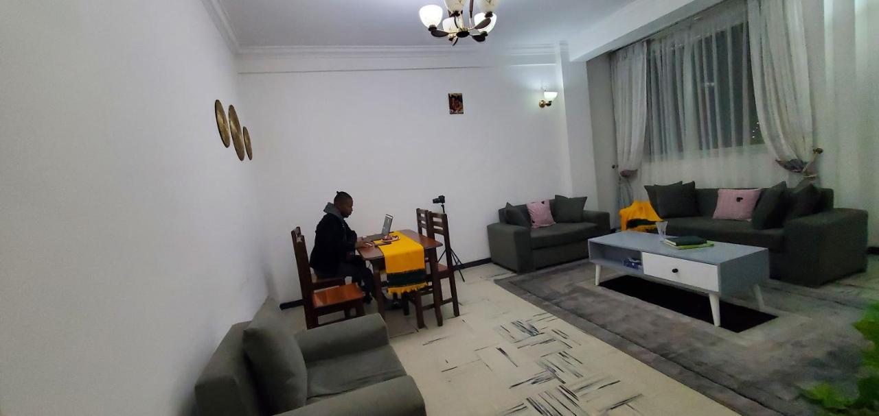 Cozy 1-Bedroom Luxury Apartment Addis Abeba Eksteriør bilde